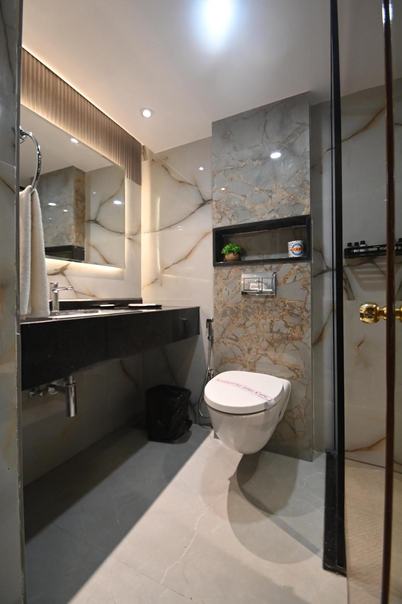 Māvalli Rns Residency Sea View酒店 外观 照片