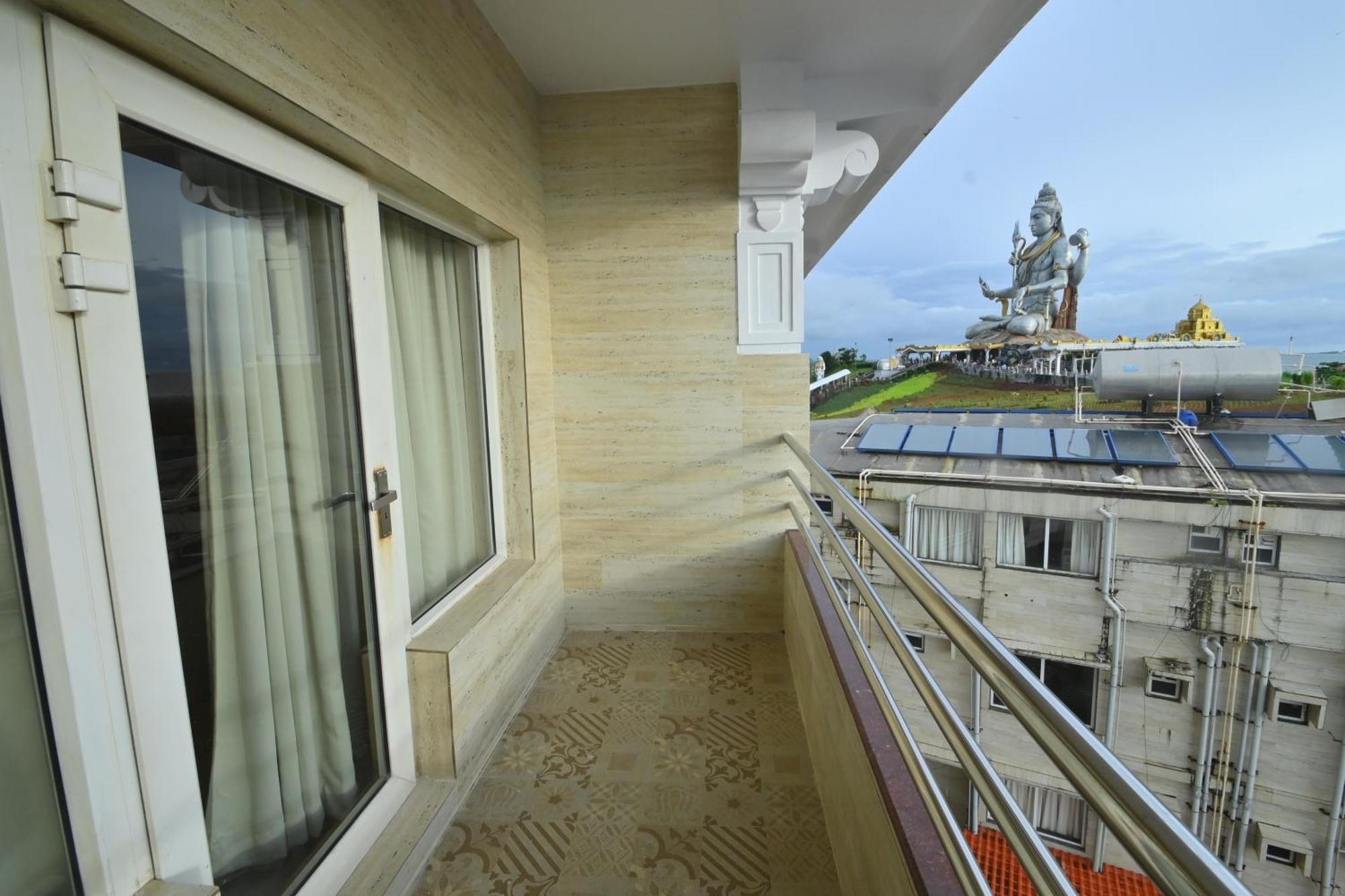 Māvalli Rns Residency Sea View酒店 外观 照片